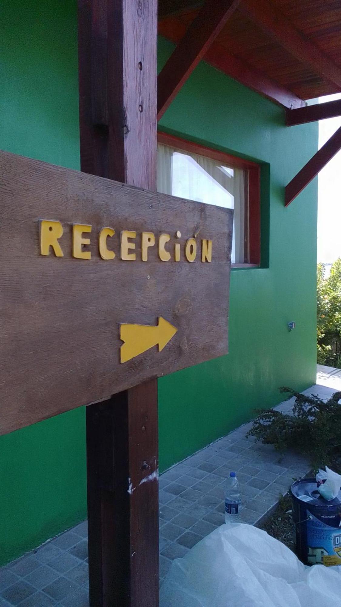 Hospedaje Manantiales El Calafate Exterior photo